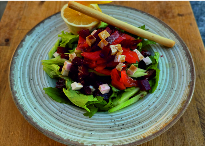 Mevsim Salata