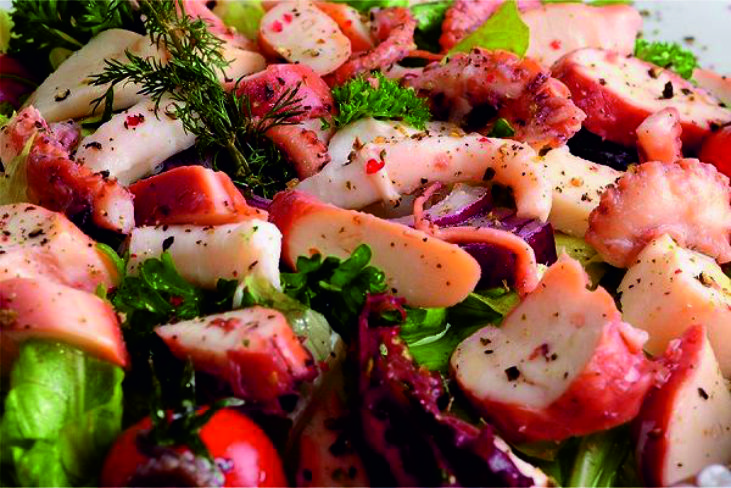 Ahtapot Salatası